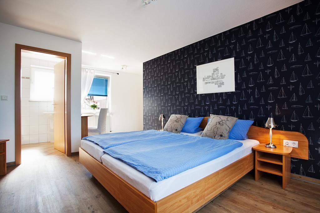 Hotel Hus Achtern Diek Hamburg-Harburg Rum bild